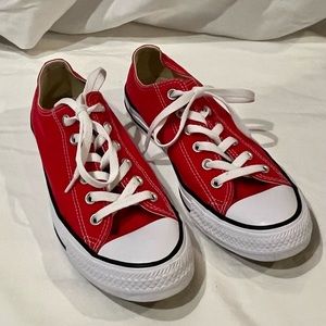 Converse Chuck Taylor All Star Canvas Low Top Sneakers - Red - Women’s Size 9